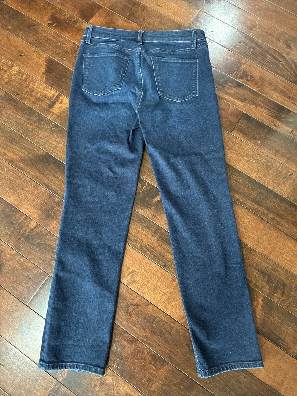 Talbots Flawless Five-Pocket Straight Jean Women’s 6P Dark wash Stretch denim